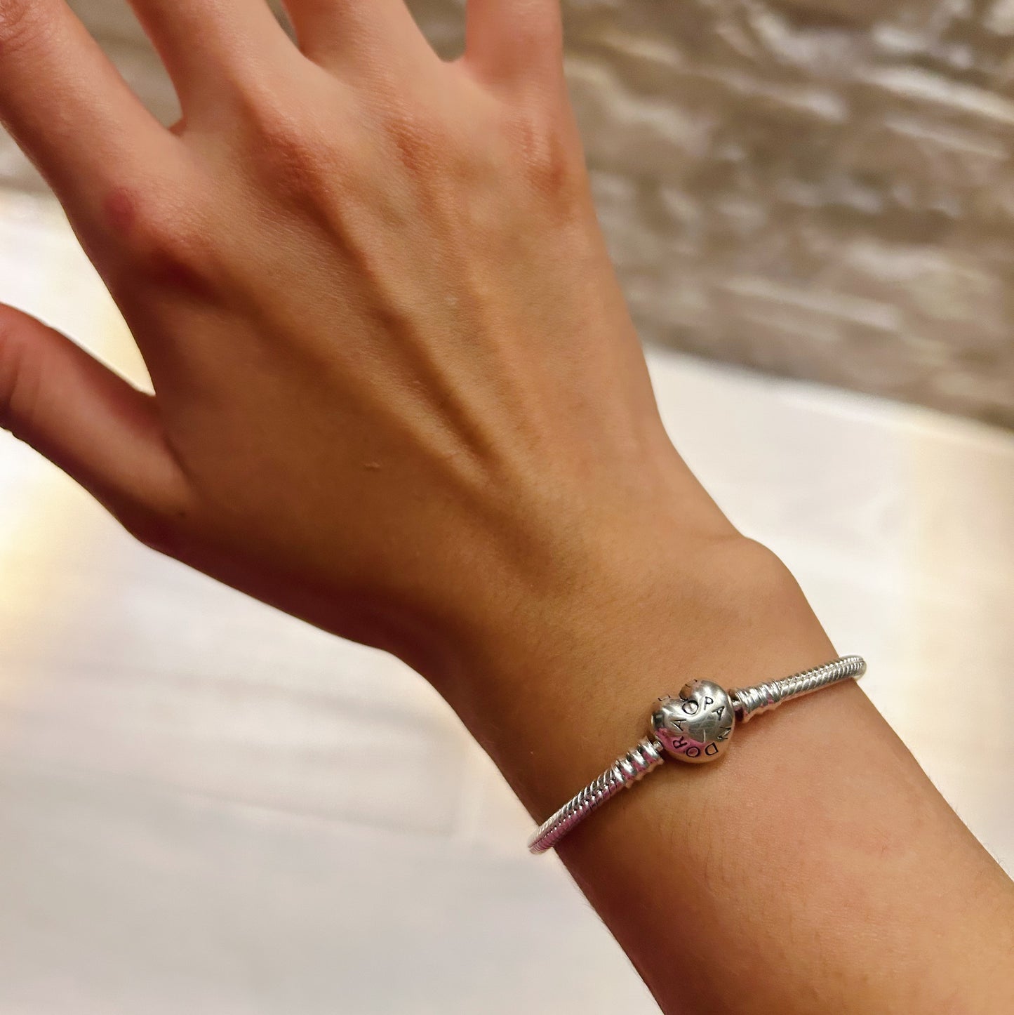 PULSERA PANDORA MOMENTS CORAZON + KIT DE REGALO
