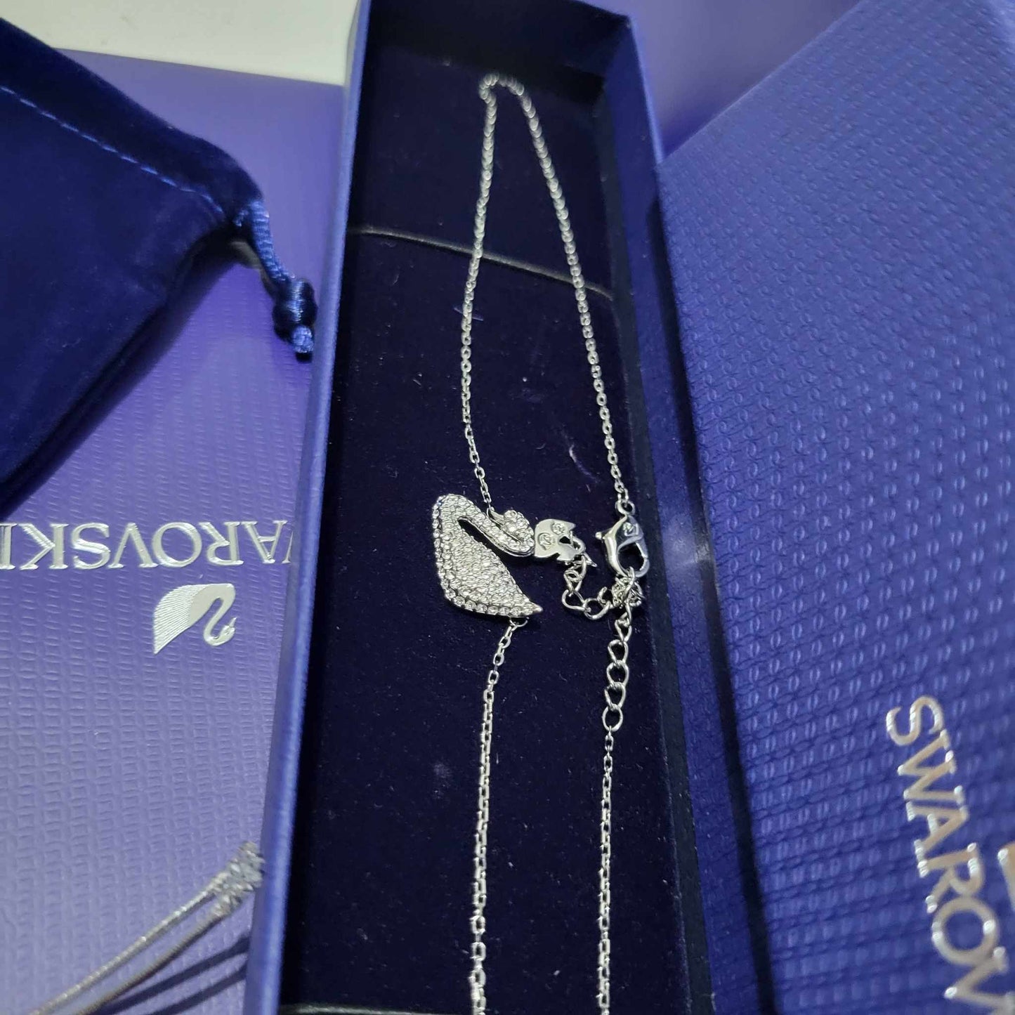 DANCING SWAN CLASSIC WHITE SWAN SWAROVSKI CRYSTAL NECKLACE