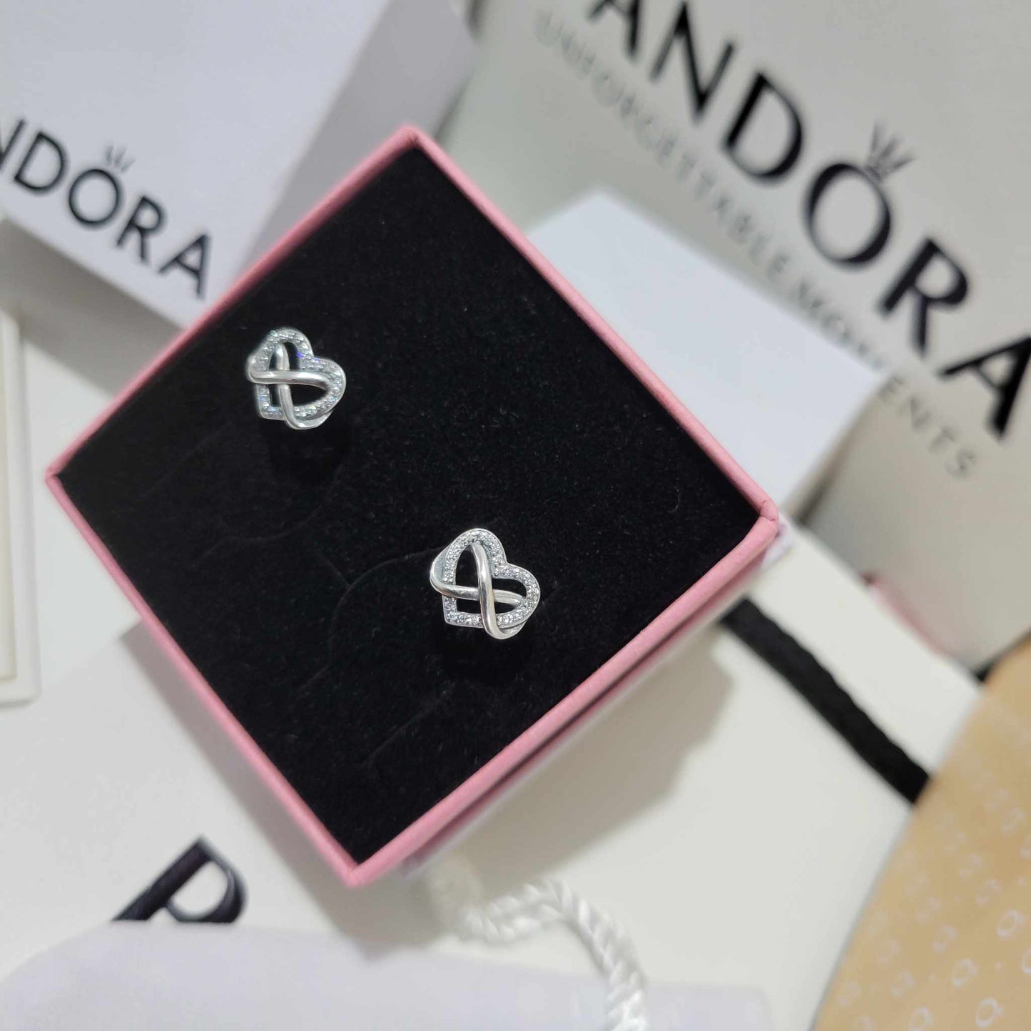 PANDORA INFINITY HEART EARRINGS + GIFT KIT