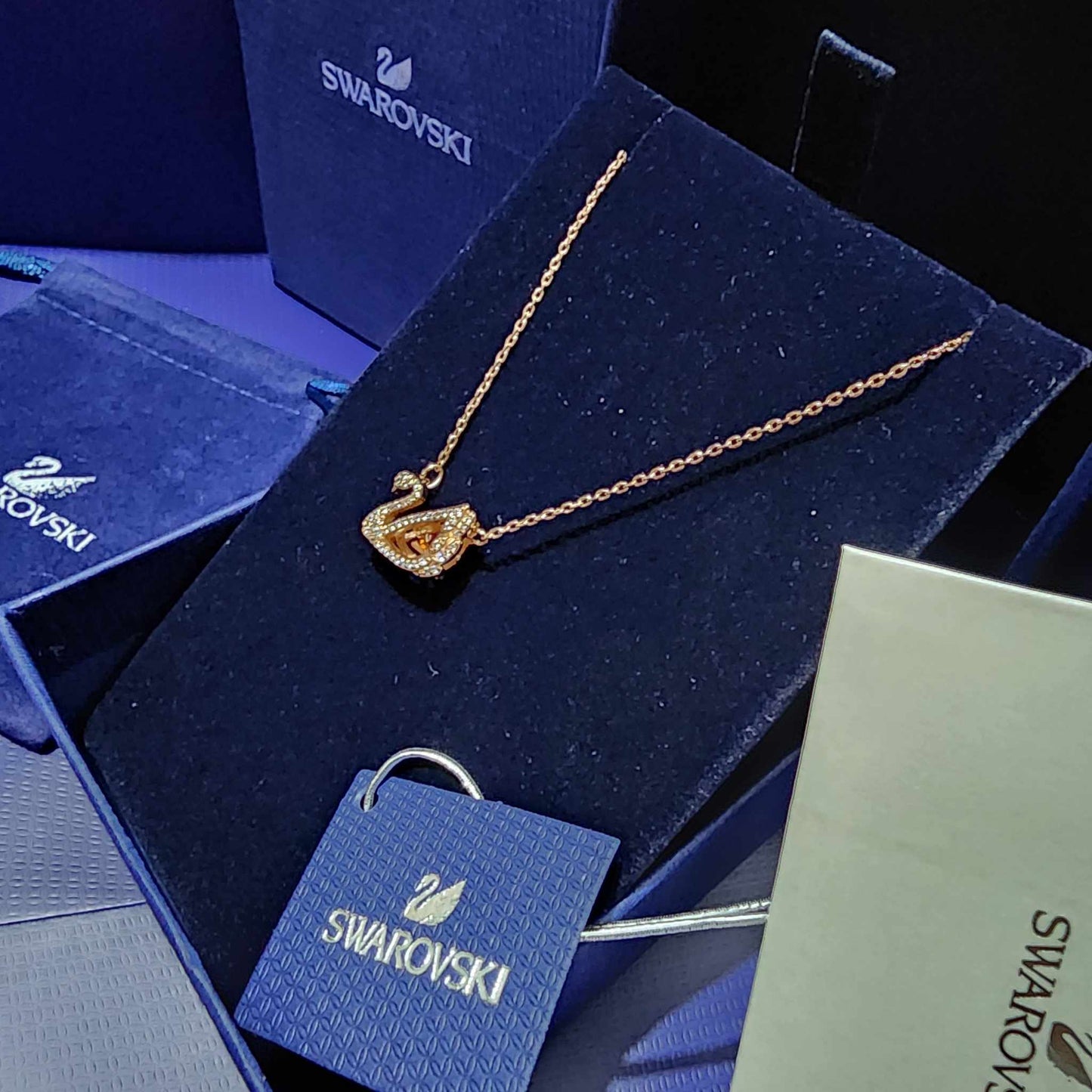DANCING SWAN SWAROVSKI NECKLACE ROSE GOLD RHODIUM + GIFT KIT