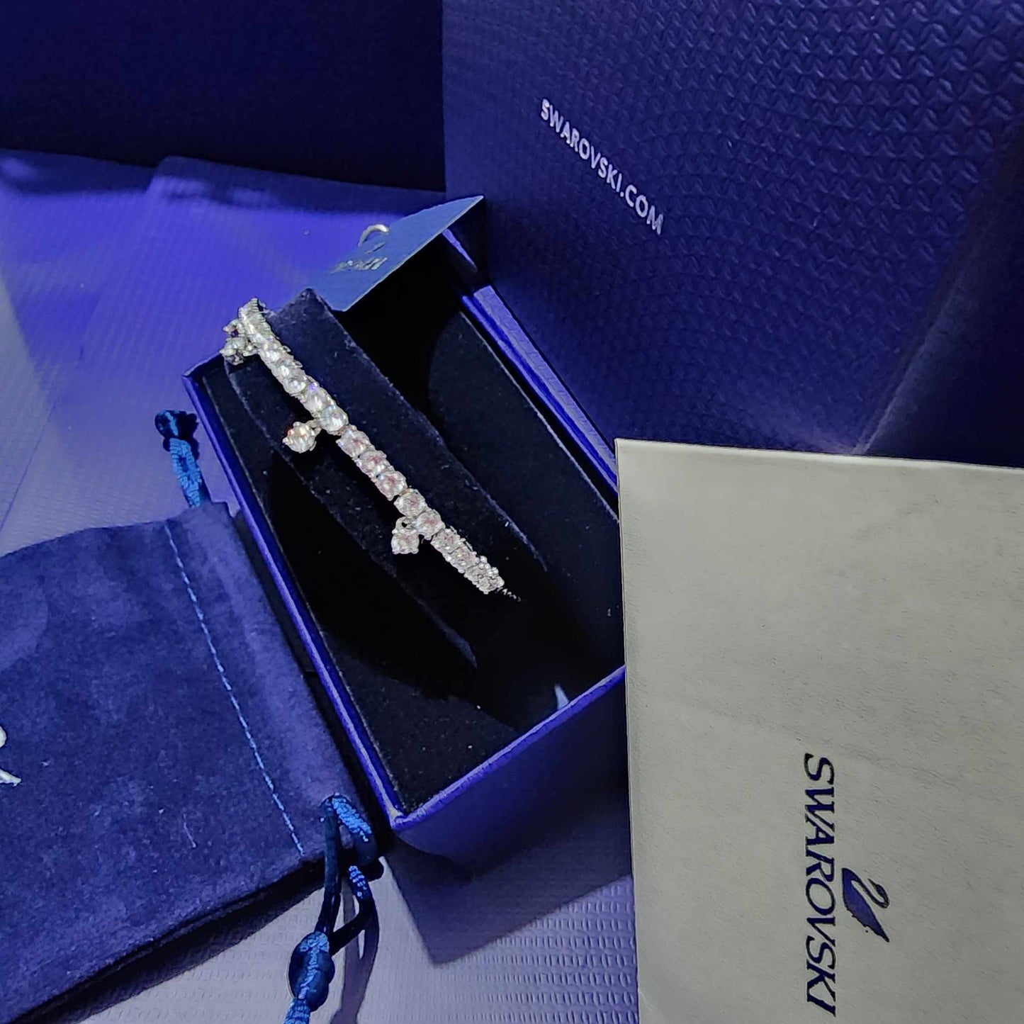 PULSERA SWAROVSKI TENIS SUBTLE DROP CRISTALES PLATEADA + KIT DE REGALO