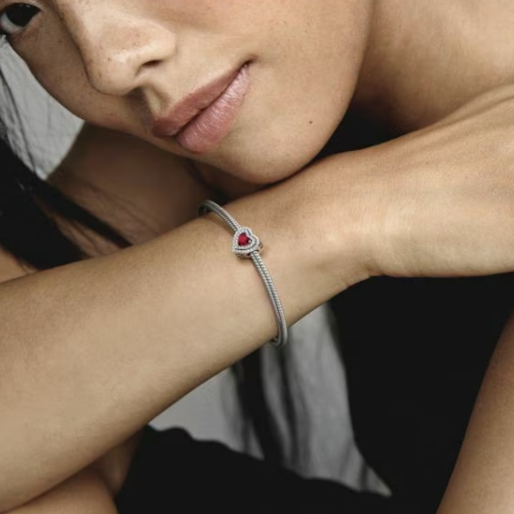 CHARM PANDORA CORAZON TIMELESS RELUCIENTE ROJO .925