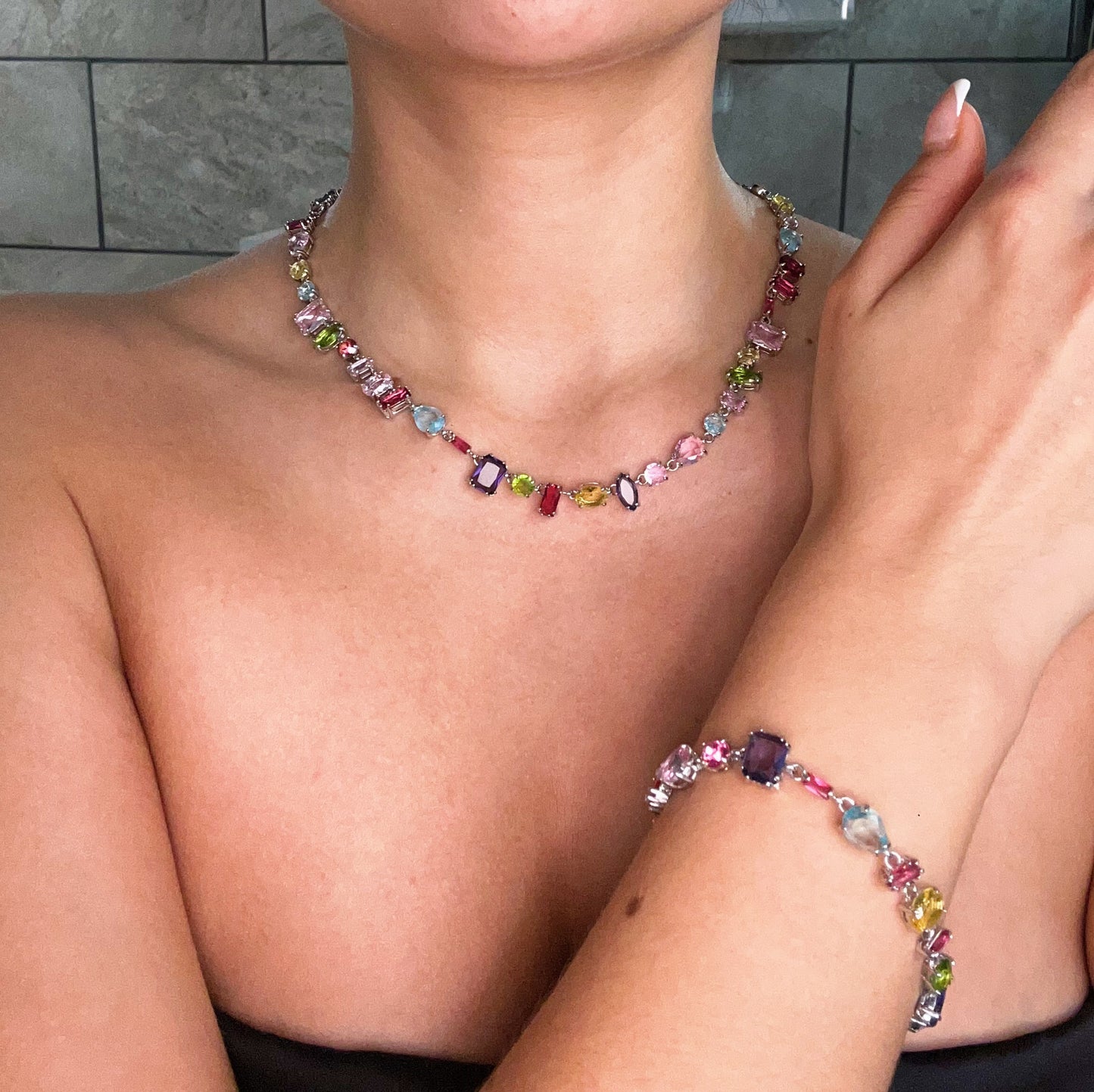 SET NECKLACE + BRACELET + EARRINGS SWAROVSKI MULTICOLOR GEM STONES CRYSTALS