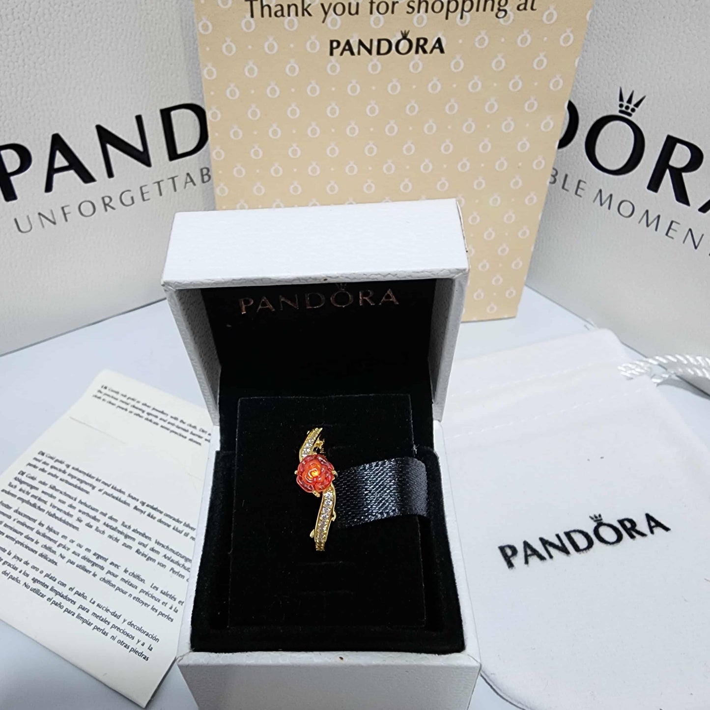 ANILLO PANDORA PINCESA DISNEY BELLA Y LA BESTIA ROSA ENCANTADA ORO 14K