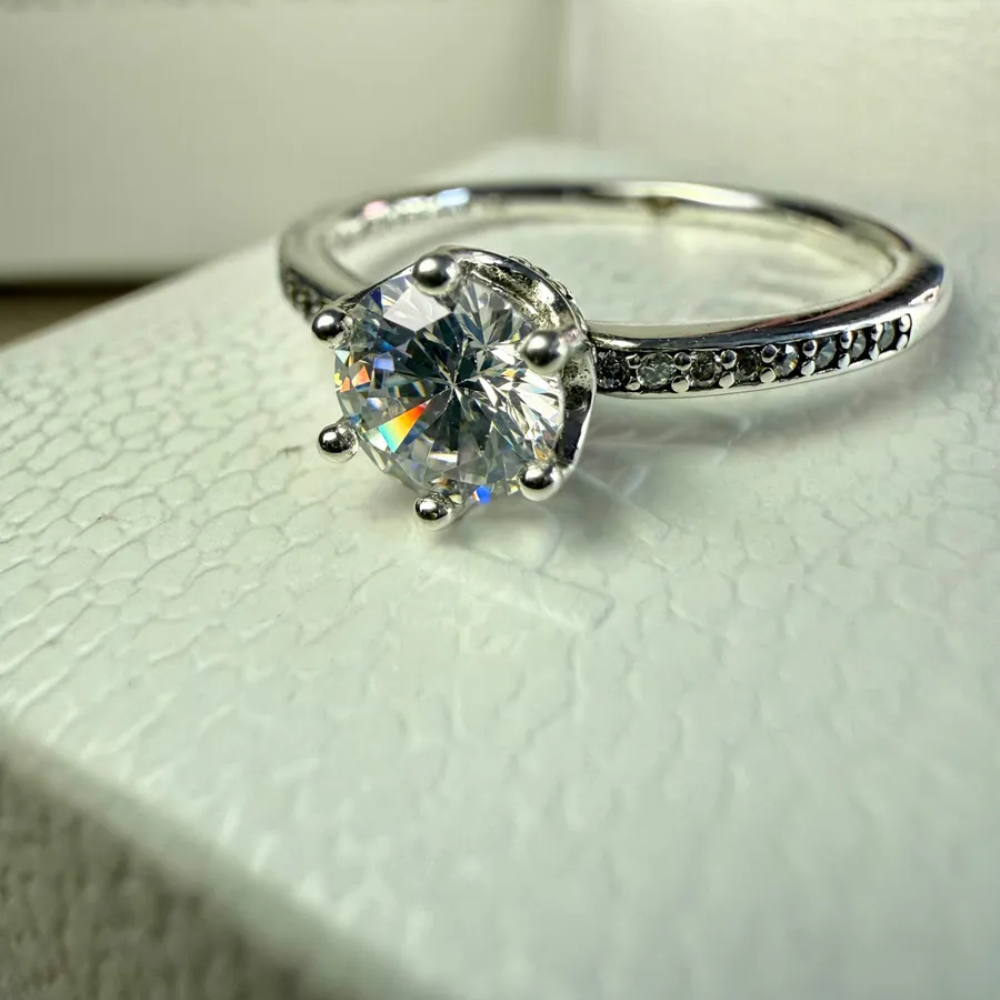 ANILLO COMPROMISO PANDORA CORONA TRANSPARENTE PLATA .925 + KIT DE REGALO