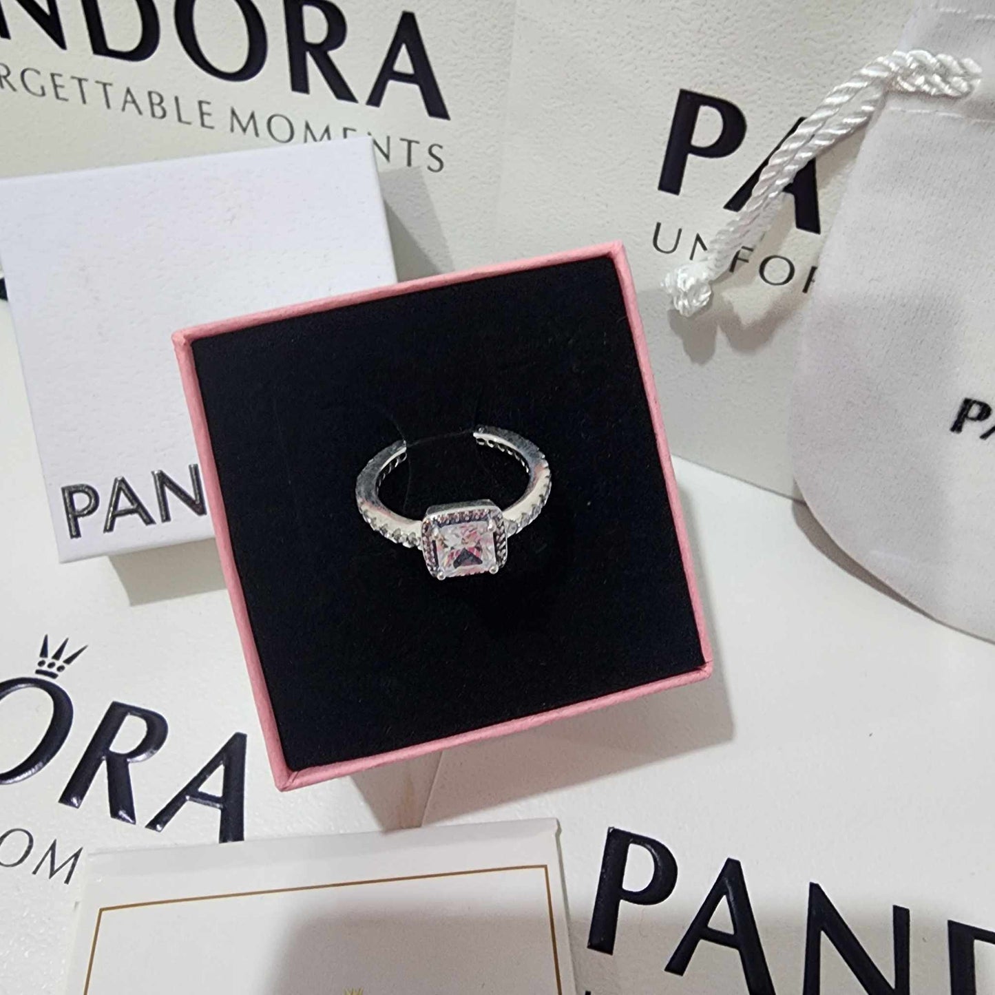 ANILLO SQUARE CUADRADO HALO BRILLANTE PANDORA + KIT DE REGALO