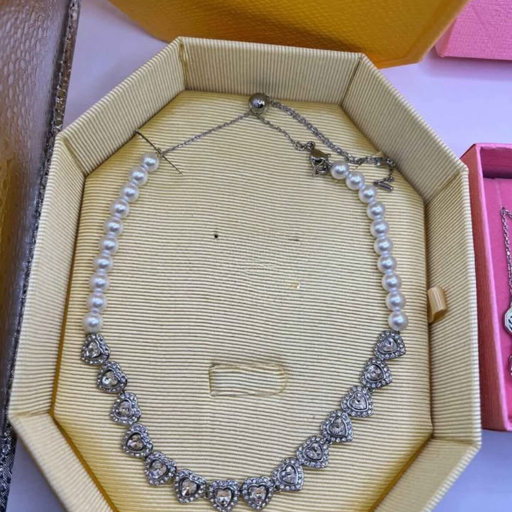 SWAROVSKI ARIANA GRANDE PEARL HEART CHOKER NECKLACE + GIFT KIT 
