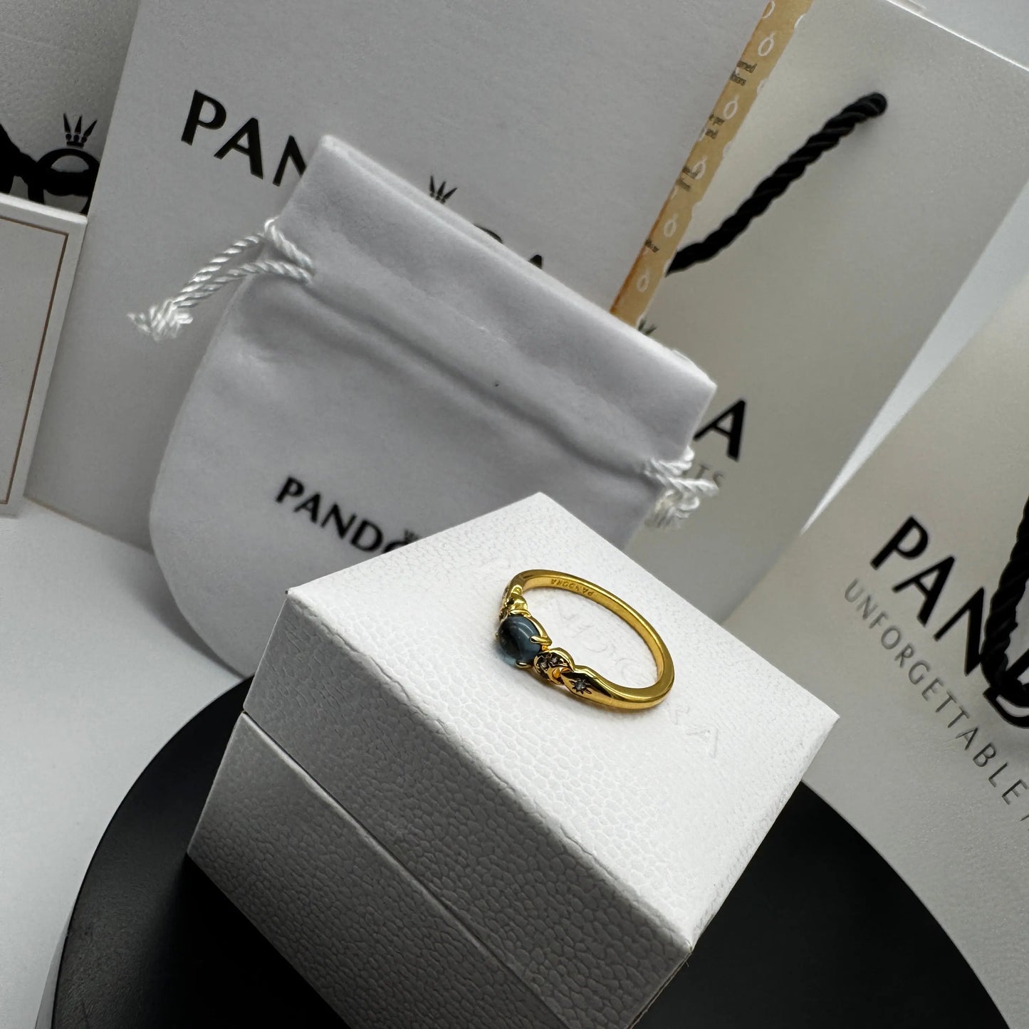 ANILLO PANDORA PINCESA DISNEY JAZMIN ALADDIN DORADO ORO 14K ZOCALO ONLINE