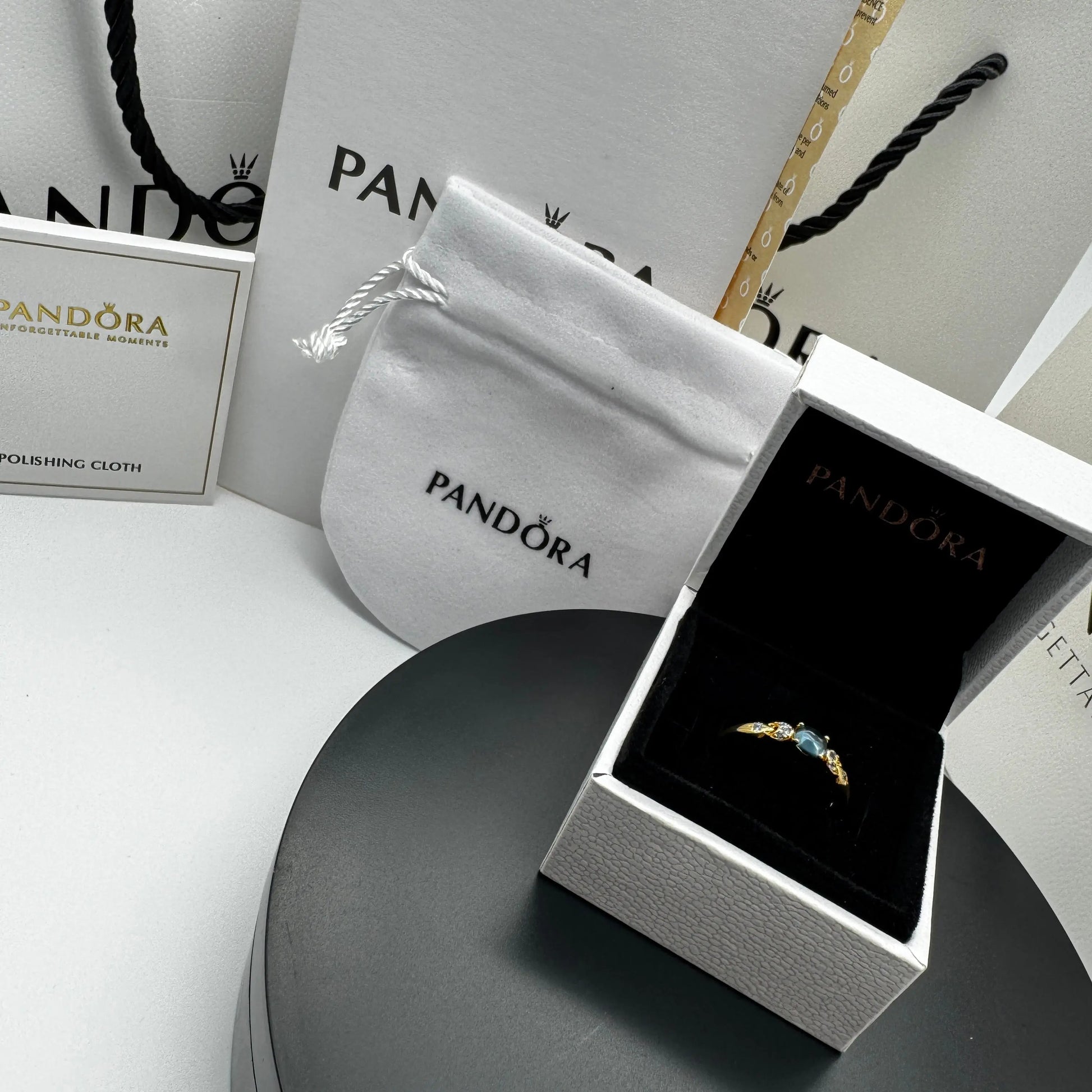 ANILLO PANDORA PINCESA DISNEY JAZMIN ALADDIN DORADO ORO 14K ZOCALO ONLINE