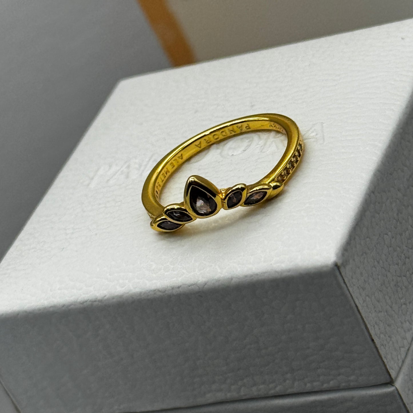 PANDORA RAISED HEART PROMISE RING NAVY BLUE + GIFT KIT 