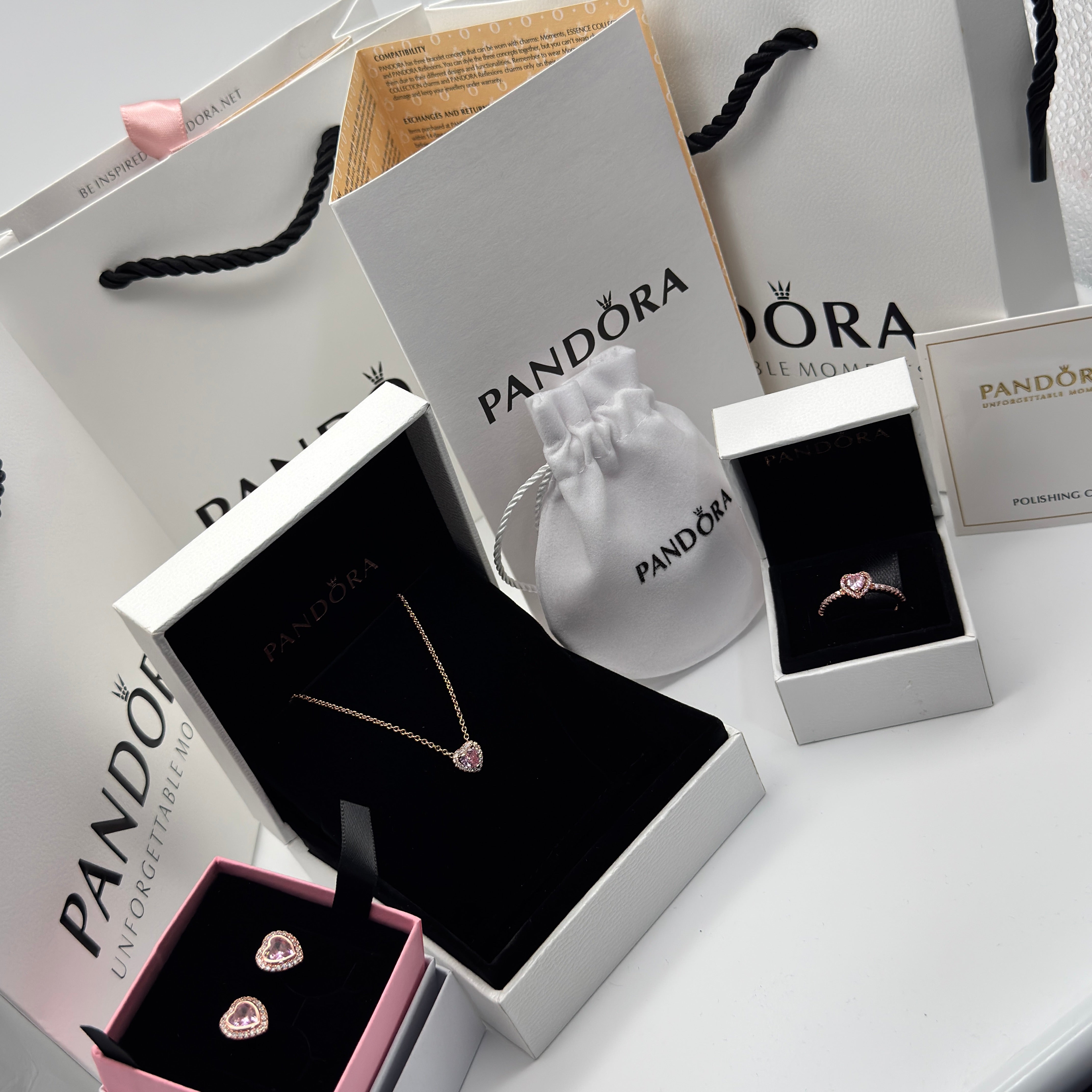 SET CONJUNTO PANDORA ANILLO + ARETES + COLLAR CORAZON ELEVADO ROSA ROSE GOLD