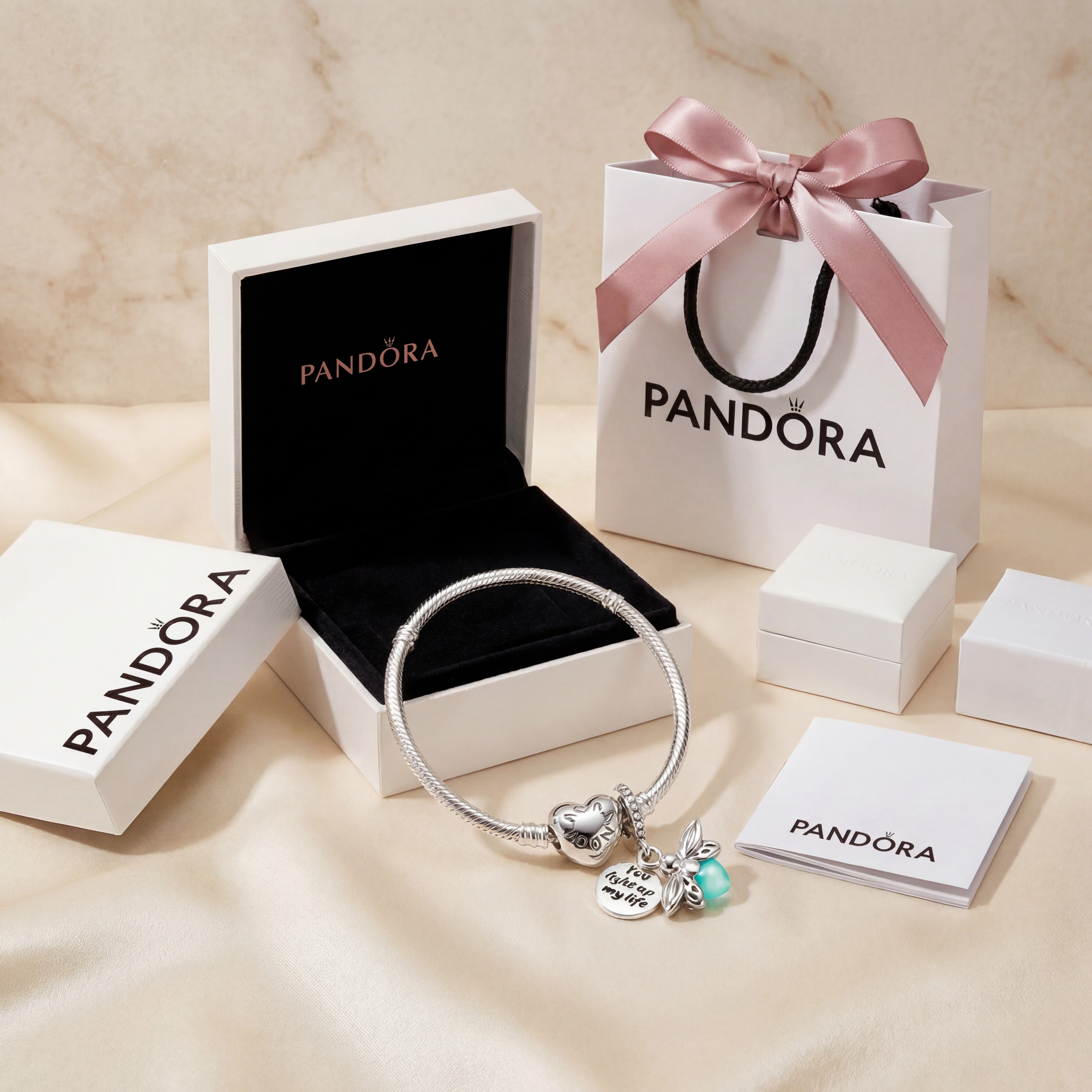 SET PULSERA PANDORA + CHARM EVANGELINE LUCIERNAGA Y KIT GRATIS ZOCALO ONLINE