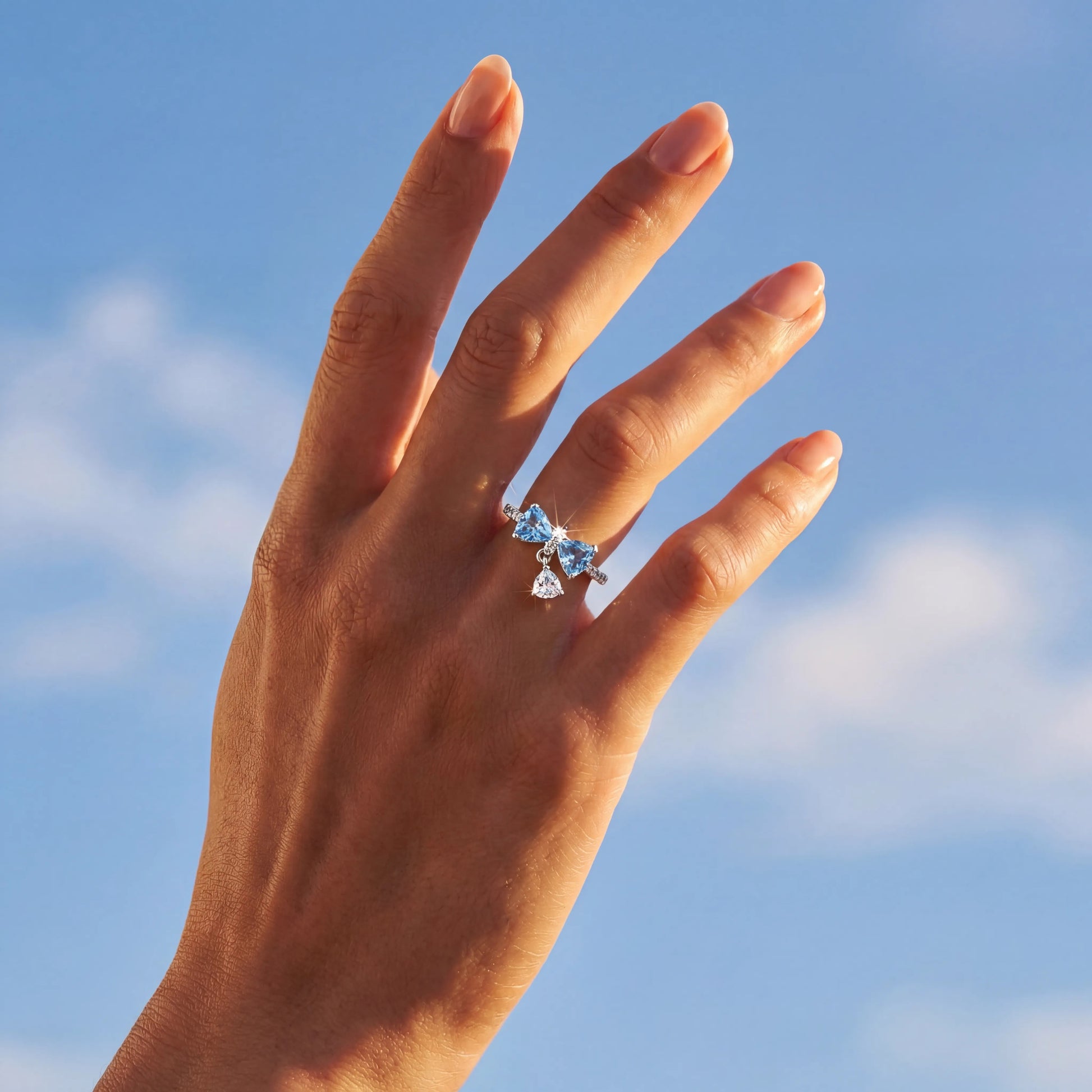 ANILLO PANDORA LAZO AZUL BRIDGERTON PLATA .925 MOÑO ZOCALO ONLINE
